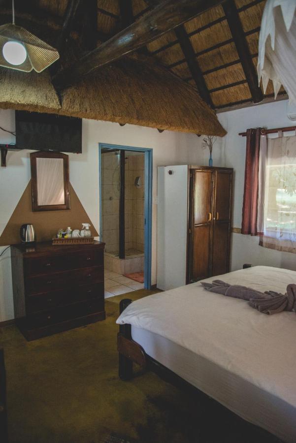 Thokozani Lodge Уайт-Ривер Экстерьер фото